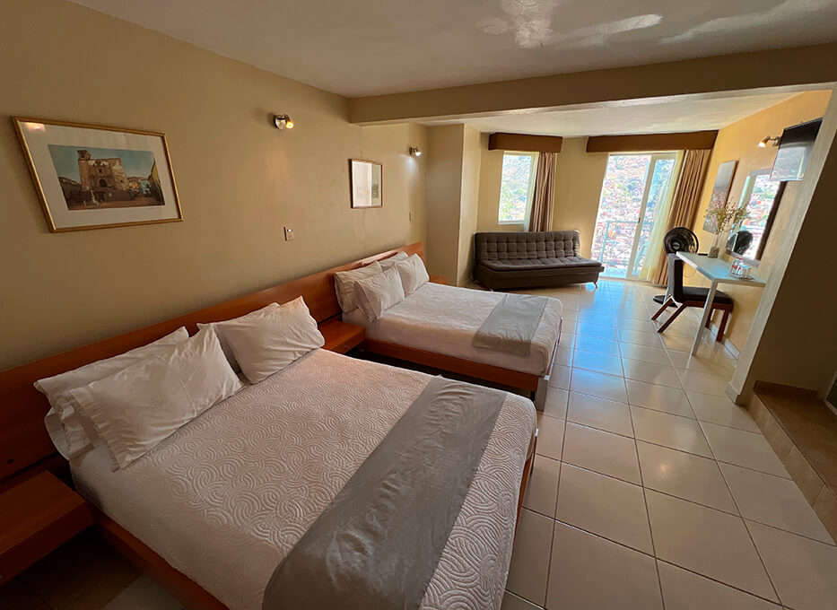 jr Suite_0003_6
